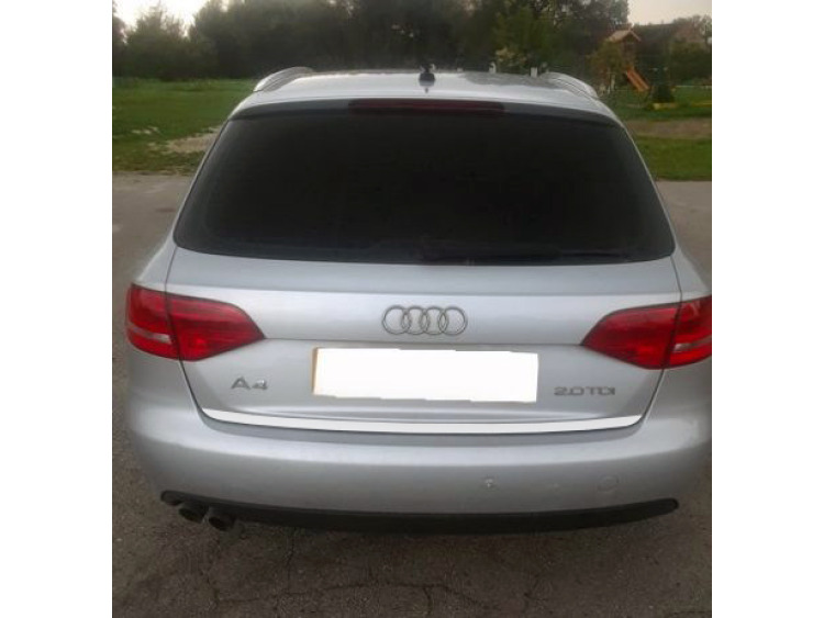 Chrom-Zierleiste f&uuml;r Kofferraum Audi A4 s&eacute;rie 3 avant 08-11