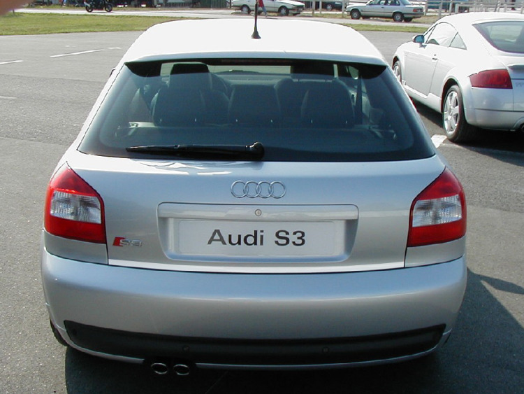 Chrom-Zierleiste f&uuml;r Kofferraum Audi S3 98-03