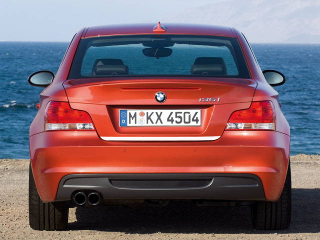 ChromZierleiste für Kofferraum BMW Série 1 E81 0711  BMW Série 1 E82 0713 coupé