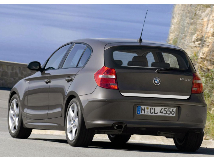 Chrom-Zierleiste f&uuml;r Kofferraum BMW S&eacute;rie 1 E87 LCI 07-11