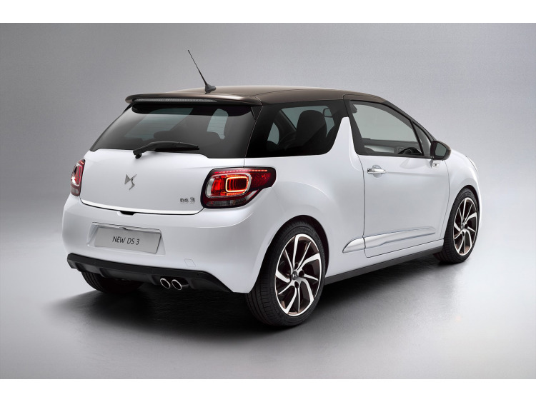 Chrom-Zierleiste f&uuml;r Kofferraum DS 3 16-26 & DS 3 Cabriolet 16-26