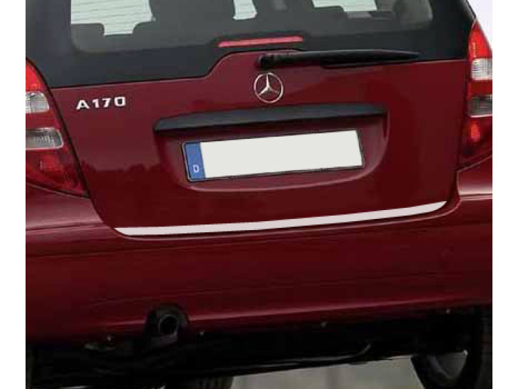 Chrom-Zierleiste f&uuml;r Kofferraum Mercedes Classe A W169 04-08 Mercedes Classe A W169 Phase 2 08-12 Mercedes Classe A W176 12-18 Mercedes Classe A W177 18-26