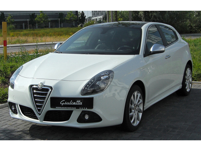 ZierChromleiste für KühlergrillUnterteil Alfa Romeo Giullietta