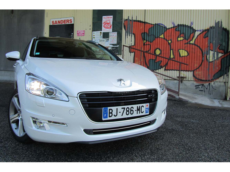Zier-Chromleiste f&uuml;r K&uuml;hlergrill-Unterteil Peugeot 508 Berline & Peugeot 508 SW